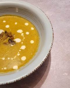 vellutata di funghi e porri